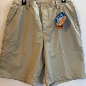 Columbia Men's Light Tan Cargo Shorts